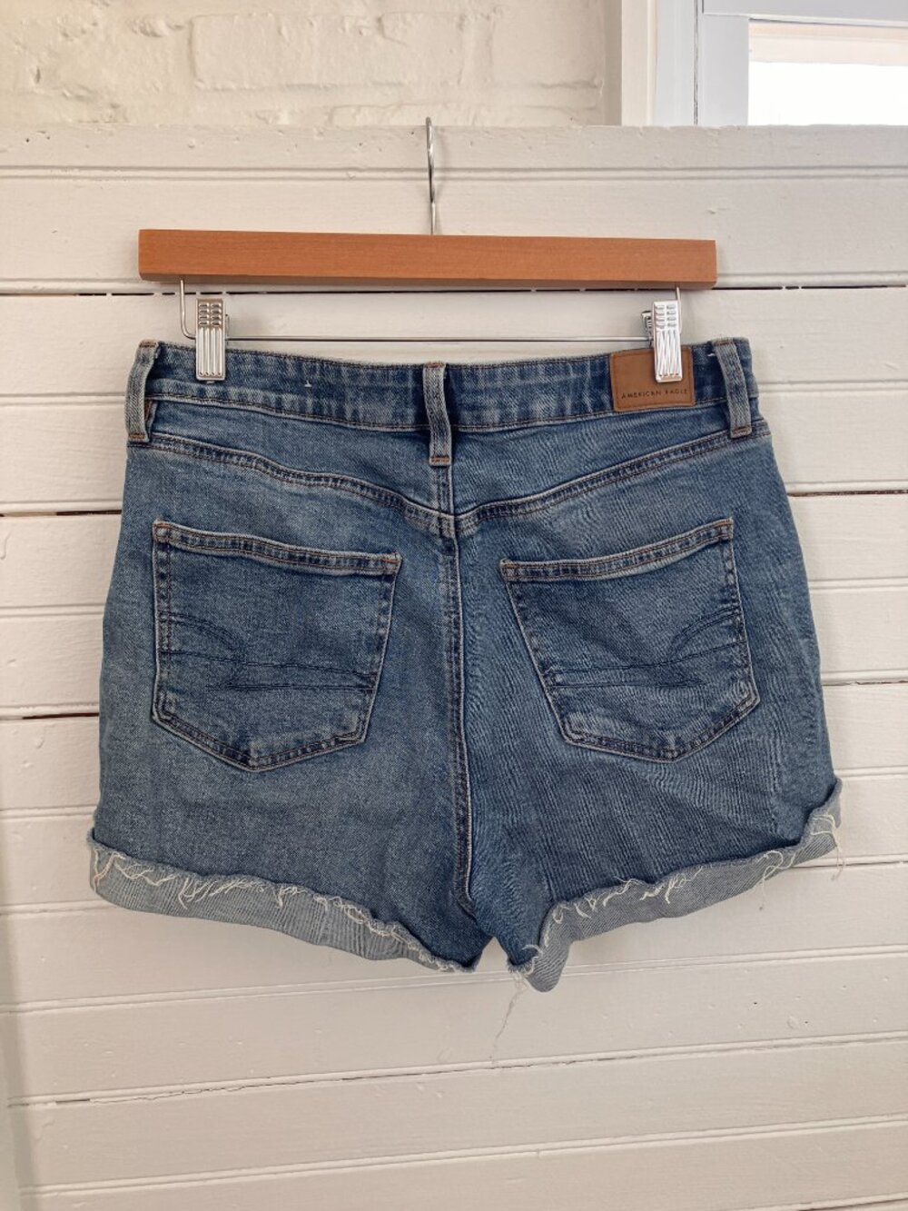 American Eagle - Mom Stretch Shorts - Picture 3 of 6